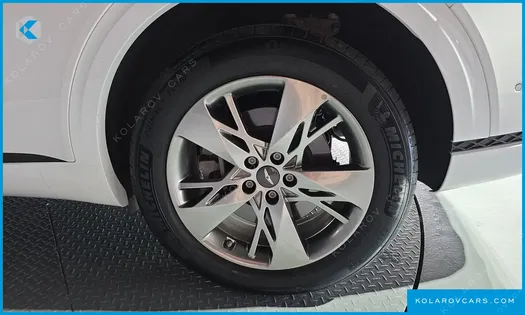 GENESIS GV70 2.5T GASOLINE 2WD