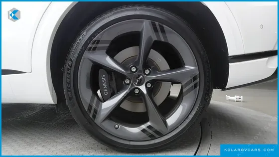 GENESIS GV70 2.5T GASOLINE AWD
