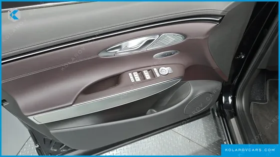 GENESIS GV70 2.5T GASOLINE 2WD