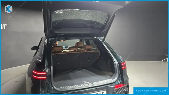 GENESIS GV70 2.5T GASOLINE 2WD
