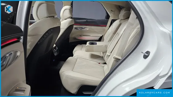 GENESIS GV70 2.5T GASOLINE 2WD