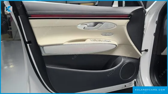 GENESIS GV70 2.5T GASOLINE 2WD