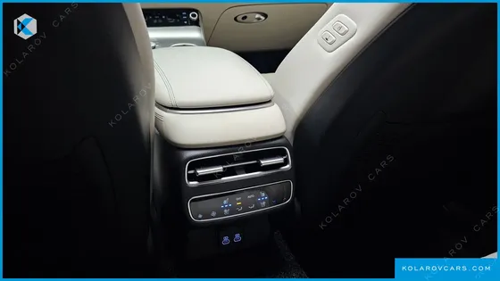 GENESIS GV70 2.5T GASOLINE 2WD