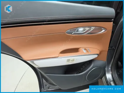GENESIS GV70 2.5T GASOLINE 2WD