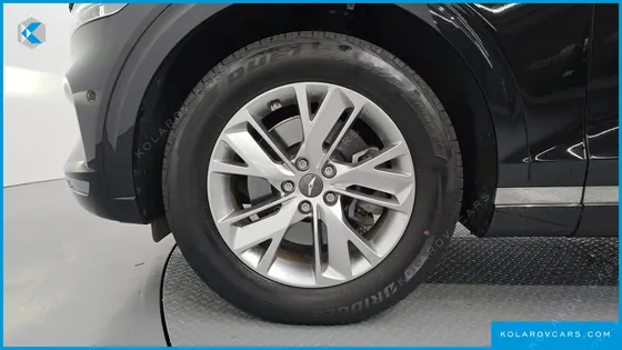 GENESIS GV70 2.5T GASOLINE 2WD