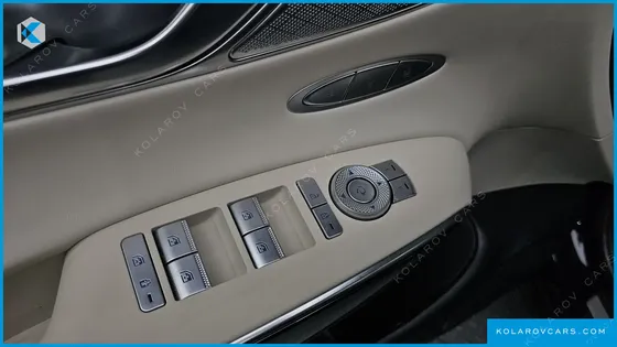 GENESIS GV70 2.5T GASOLINE 2WD