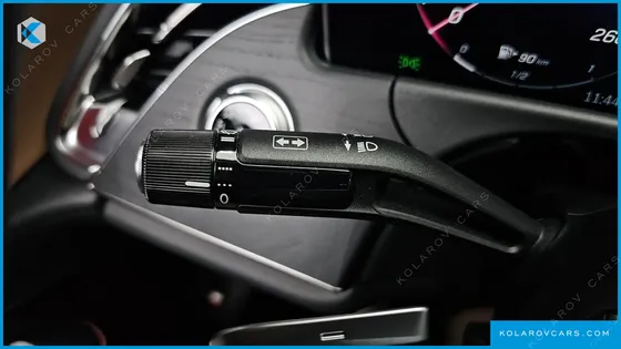 MERCEDES E-CLASS E200 AVANTGARDE