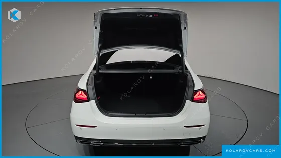 MERCEDES E-CLASS E200 AVANTGARDE