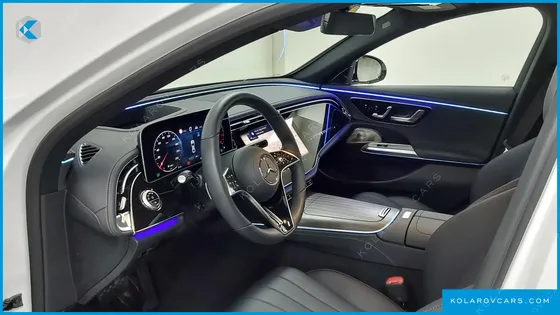 MERCEDES E-CLASS E300 4MATIC EXCLUSIVE