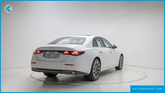 MERCEDES E-CLASS E300 4MATIC EXCLUSIVE