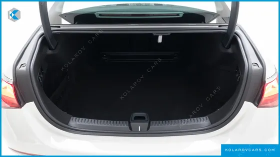 MERCEDES E-CLASS E300 4MATIC EXCLUSIVE