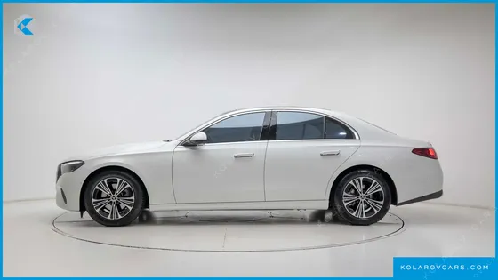 MERCEDES E-CLASS E200 AVANTGARDE