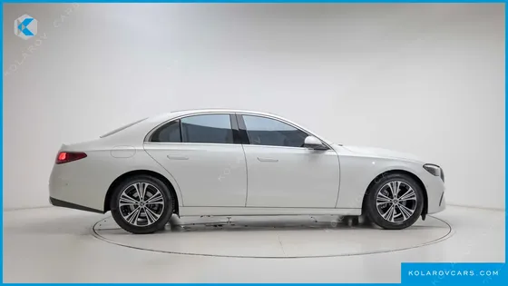 MERCEDES E-CLASS E200 AVANTGARDE