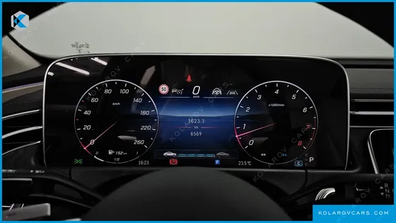 MERCEDES E-CLASS E200 AVANTGARDE