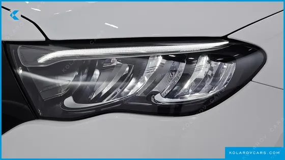 MERCEDES E-CLASS E200 AVANTGARDE