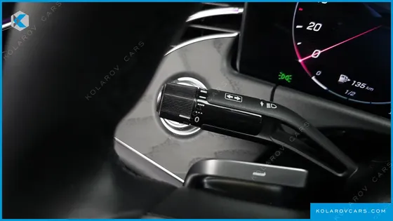MERCEDES E-CLASS E200 AVANTGARDE