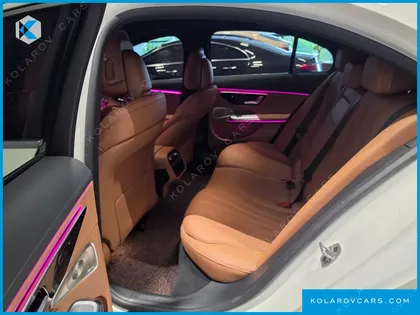 MERCEDES E-CLASS E300 4MATIC EXCLUSIVE