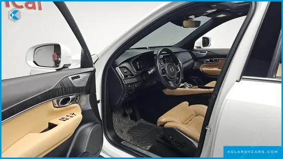 VOLVO XC90 T8 ULTIMATE BRIGHT HYBRID