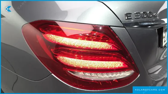 MERCEDES E-CLASS E300E EXCLUSIVE