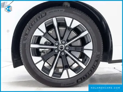 VOLVO XC60 T8 ULTRA BRIGHT
