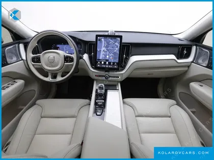 VOLVO XC60 T8 ULTRA BRIGHT