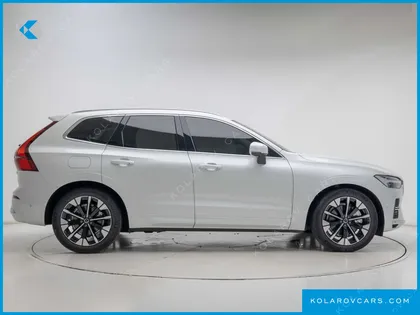 VOLVO XC60 T8 ULTRA BRIGHT