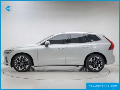 VOLVO XC60 T8 ULTRA BRIGHT