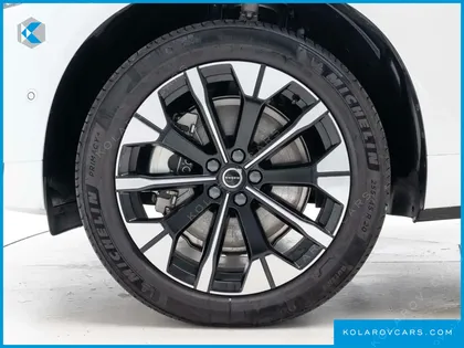 VOLVO XC60 T8 ULTRA BRIGHT