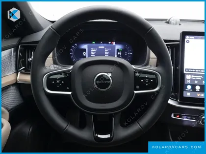 VOLVO XC90 T8 ULTRA BRIGHT HYBRID