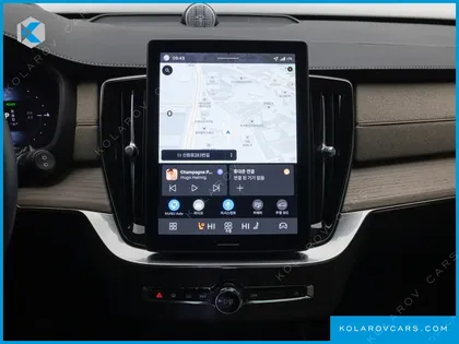 VOLVO XC90 T8 ULTRA BRIGHT HYBRID