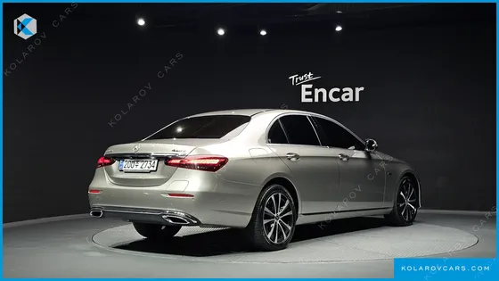 MERCEDES E-CLASS E300E 4MATIC EXCLUSIVE