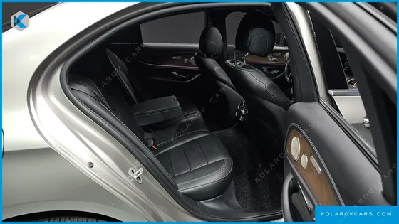 MERCEDES E-CLASS E300E 4MATIC EXCLUSIVE
