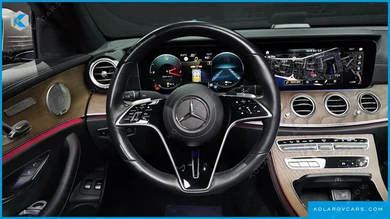 MERCEDES E-CLASS E300E 4MATIC EXCLUSIVE