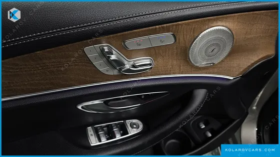 MERCEDES E-CLASS E300E 4MATIC EXCLUSIVE