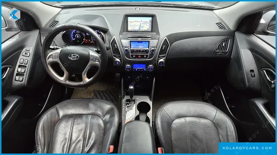 HYUNDAI TUCSON DIESEL 2WD LX20