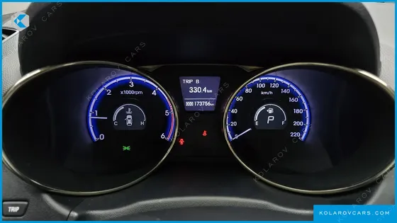 HYUNDAI TUCSON DIESEL 2WD LX20