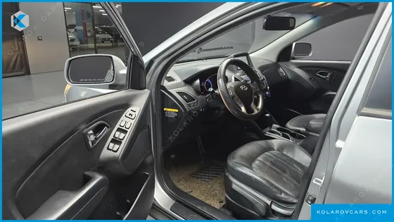 HYUNDAI TUCSON DIESEL 2WD LX20