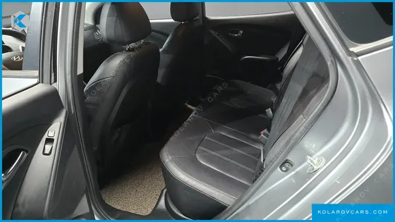 HYUNDAI TUCSON DIESEL 2WD LX20