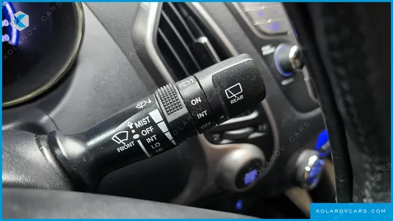 HYUNDAI TUCSON DIESEL 2WD LX20
