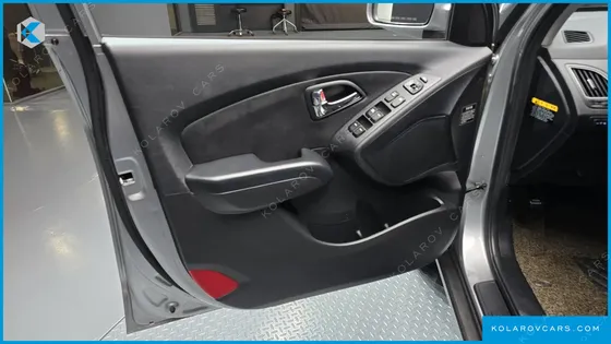 HYUNDAI TUCSON DIESEL 2WD LX20