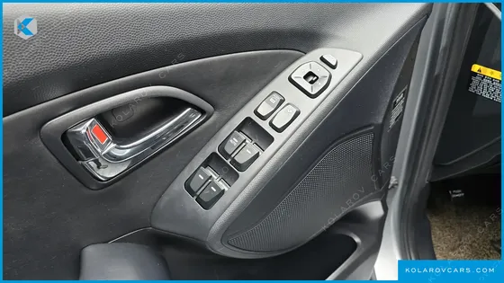 HYUNDAI TUCSON DIESEL 2WD LX20