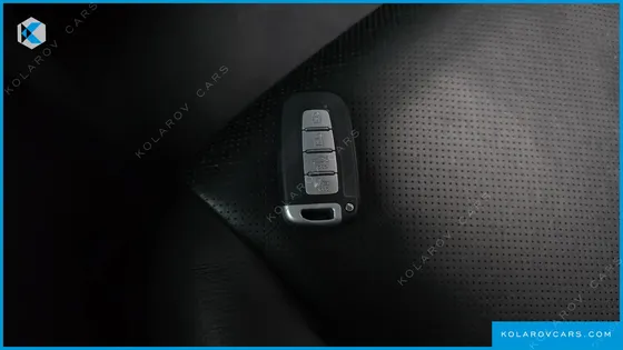 HYUNDAI GENESIS 200 TURBO P