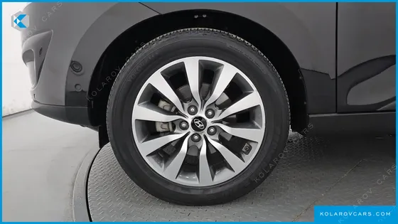 HYUNDAI TUCSON DIESEL 2WD LMX20