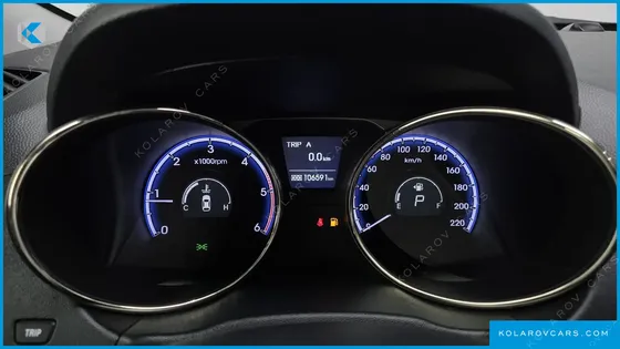 HYUNDAI TUCSON DIESEL 2WD LMX20