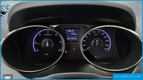 HYUNDAI TUCSON DIESEL 2WD LX20