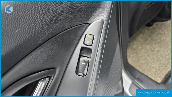 HYUNDAI TUCSON DIESEL 2WD LX20