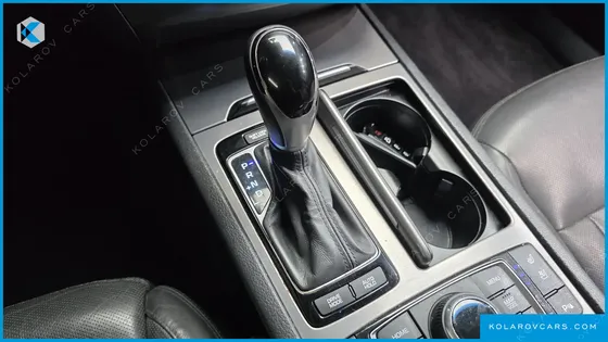 HYUNDAI GENESIS G330 PREMIUM AWD