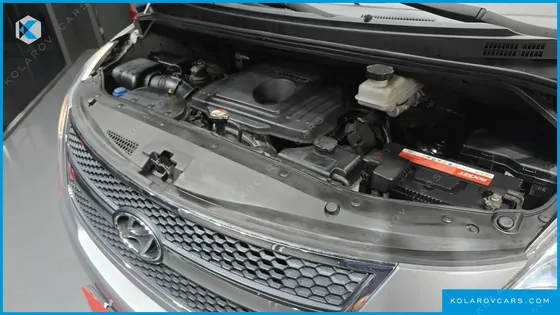 HYUNDAI STAREX 12-SEATER WAGON