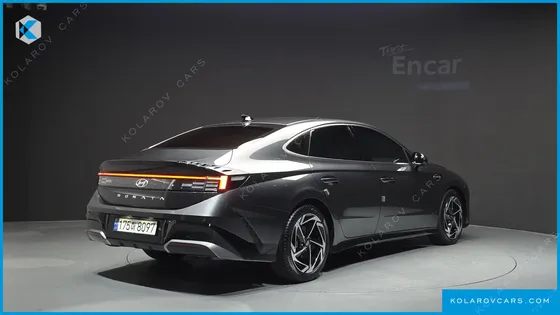 HYUNDAI SONATA INSPIRATION