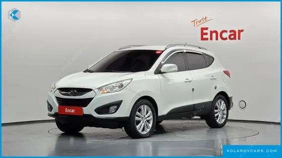 HYUNDAI TUCSON DIESEL 2WD LX20